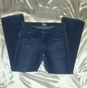"The Flirt" jeans by Old Navy size 8
